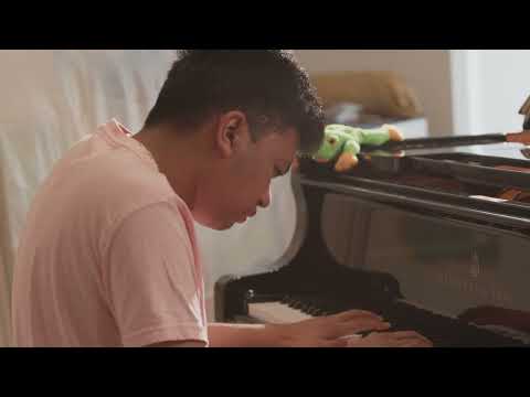 Joey Alexander plays " Don't Stop Till You Get Enough " by Michael Jackson