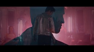 Cada Momento Music Video