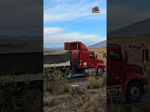 Espectacular pasada de Trucks por QUISCOS Arequipa Perú #traileros #trucks #trailer #viajes #buses