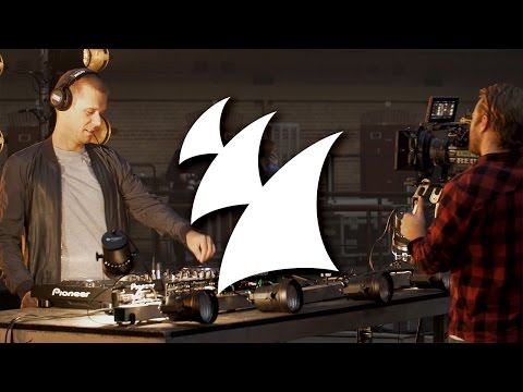 Armin van Buuren feat. Kensington - Heading Up High (Behind The Scenes)