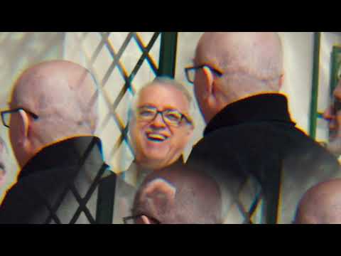 UM A ZERO - Guitalian Quartet performing Pixinguinha