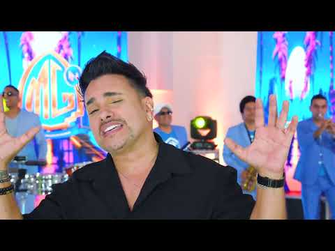 Voy a pedirte de rodillas La Novel & Nacho Acero