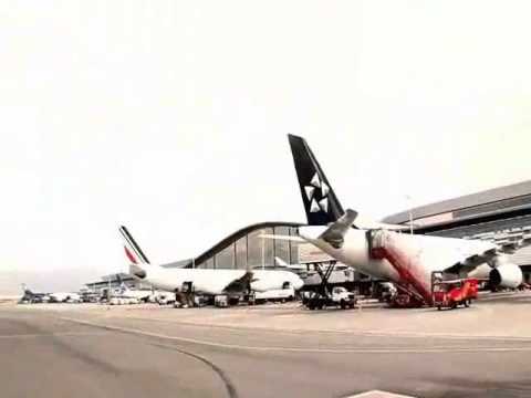 download lagu mp3 mp4 Deprisa Aeropuerto, download lagu Deprisa Aeropuerto gratis, unduh video klip Deprisa Aeropuerto