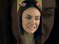 Hier Gibt Es Kein Geld Sadia Sahiba Ishq Ek Gunah Ein Fernseher