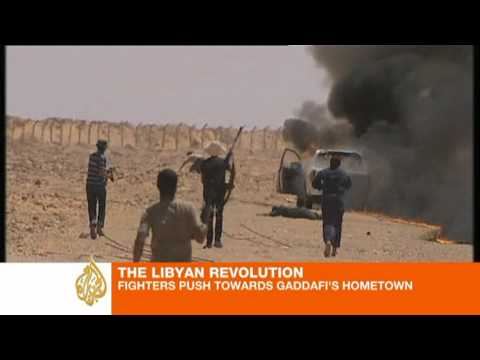 Gaddafi loyalists ambushed at Libya checkpoint