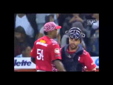 Tigres blanquea a Tiburones e iguala la serie semifinal | LVBP  2015-2016