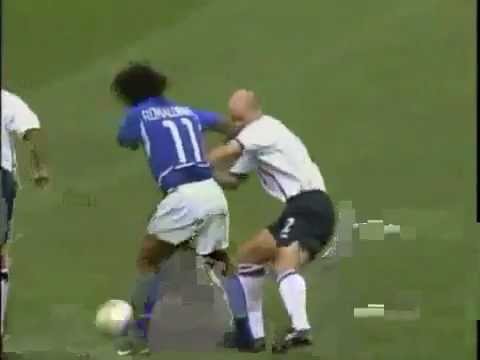 England - Brazil 1-2 [FIFA World Cup Quarter Final 2002 Highlights]