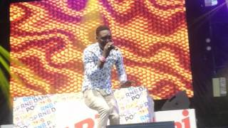 Makhtar - blah blah (NRJ MUSIC TOUR ROUBAIX)