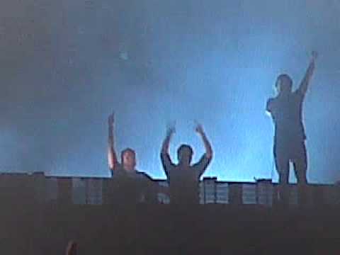 Swedish House Mafia @ Milton Keynes (Talking)
