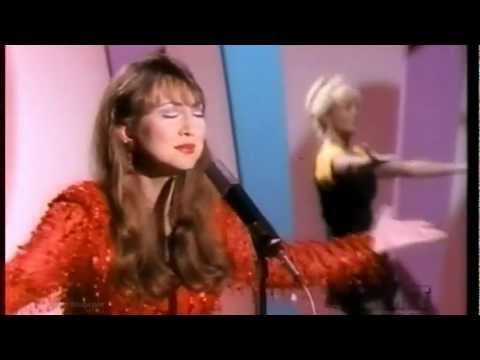 Pam Tillis - When You Walk in The Room