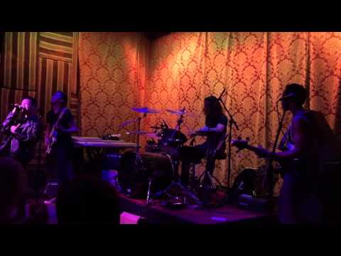 Carbonine live at Saint Rocke 11/07/15