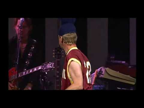 Robert Gustafsson är rappare