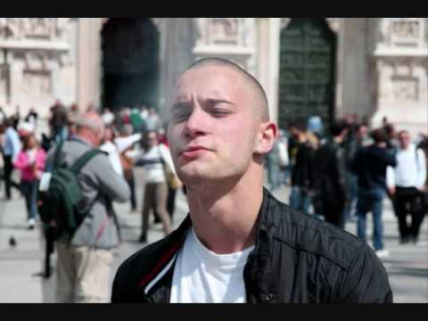 Dr Jakie Ft. VodaLova - Stai Giù wmv