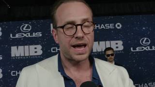 'Men in Black: International' Premiere: An Interview with Rafe Spall video