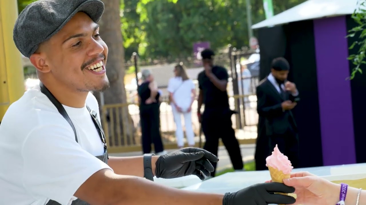 Summer party de 10 000 personnes à l'hippodrome de Lonchamp