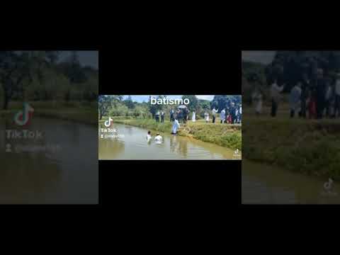 Batismo nas águas .#batismocomoespíritosanto #batismodecristo