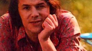 Fleur De Brise Lyrics English Translation