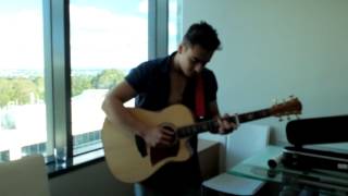 The X Factor&#39;s Adil Memon performs at GP HQ!