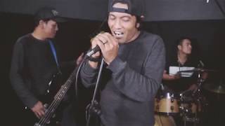 Download lagu Dewa - Larut Live Cover Kopi Jam mp3