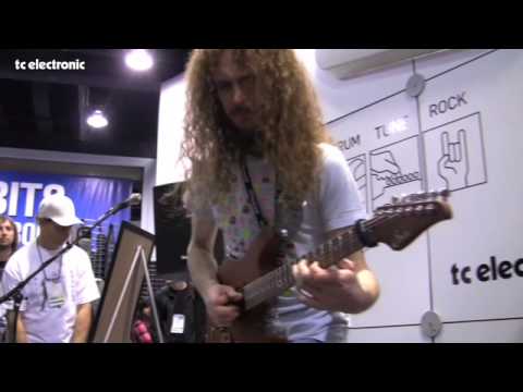 Guthrie Govan - plays "Waves" Live