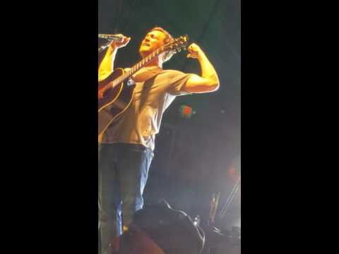 Phillip Phillips - Fly