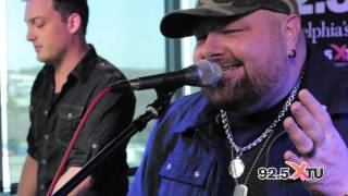 Joe Bachman Performs Lookatchu