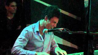 Jorje Louis Pachecos fabulous Piano solo at La Zorra.MP4