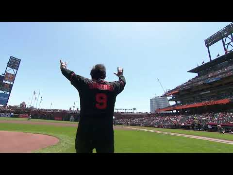 Hugo Sanchez delivers a "First Kick" at Oracle Park in honor of the #LaLigaSummerTour coming to SF ⚽