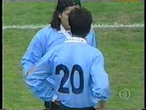 Uruguai 1x0 Brasil - 2001 - Eliminatórias Copa 2002