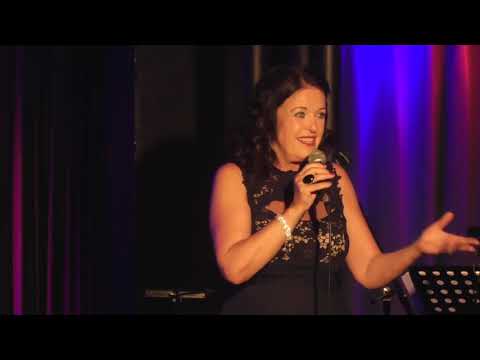 Claudia Riemann singt Allein in einer großen Stadt