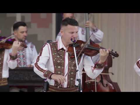 Orchestra Fluieraș condusă de Frații Ștefăneț - Suita de deschidere