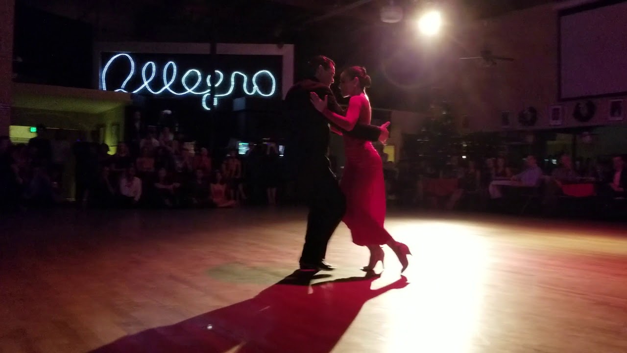 Natalia Hills and Alejandro Aquino performance at Nora's milonga on December 8, 2018 (2 of 4)