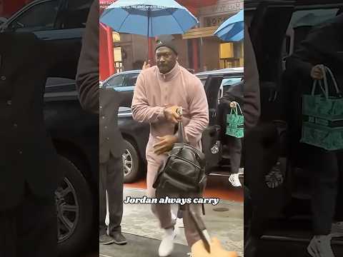 Why does Michael Jordan always carry a crappy bag?#shorts #michealjordan #nba #basketball #fyp #aj