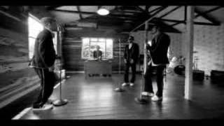 Romancrew "Love Comes & Goes"