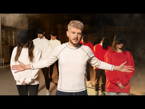 Video thumbnail for Pośrodku