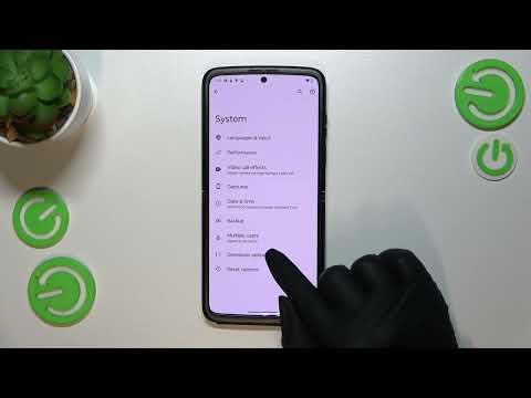 How to enable Auto System Updates on Motorola Razr 2022 - Automatic System Updates