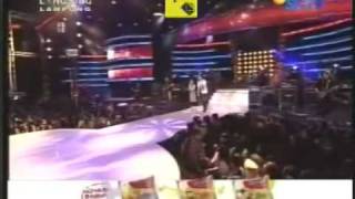 Download lagu UNGU LIVE {kekasih gelapku} mp3