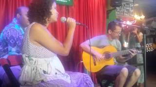 Mucunã Iara Assessú e Geslaney Brito