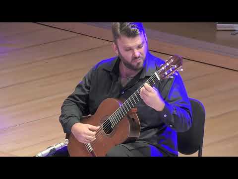 Łukasz Kuropaczewski Live