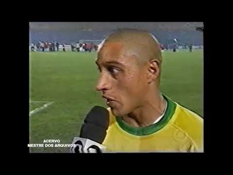 ROBERTO CARLOS FALA APOS CHILE 3X0 BRASIL EM 2000 E NÃO GOSTA DE PERGUNTA DE MAURO NAVES