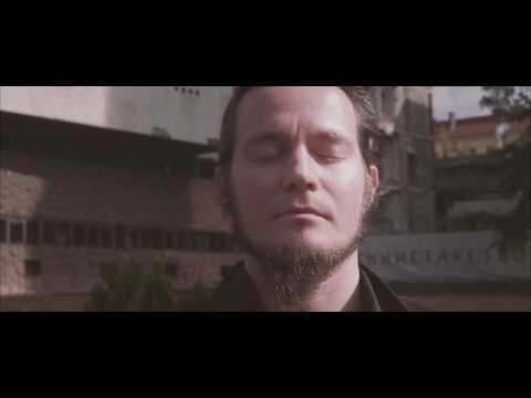 Riutta - Takaisin pimeään