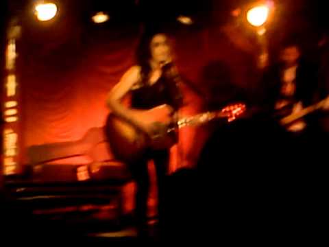 LINDI ORTEGA 'Folsom Prison Blues' (Kinski, Zürich, 18.03.2013)
