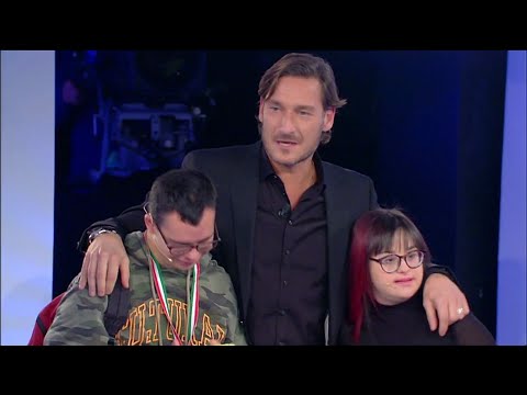 C'è posta per te 2020 - ospite Francesco Totti - sesta puntata