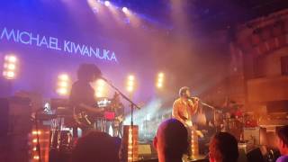 Michael Kiwanuka - Father's Child (live at Cambridge Corn Exchange)