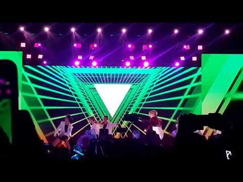 180406 Taemin - Move (SM TOWN Live in DUBAI)