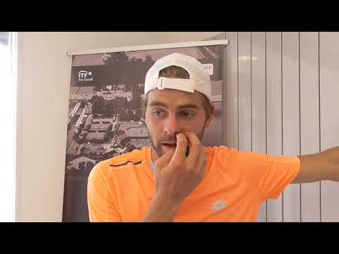 Robin Staněk po vítězství v 1. kole kvalifikace ATP Challenger Praha