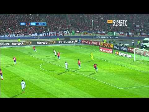 Gol de Charles Aránguiz