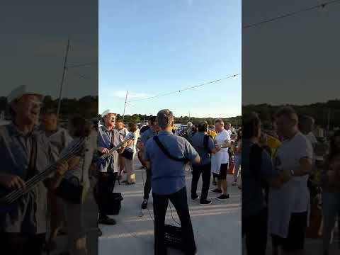 Fest, Hafenfest,Urlaub in Kroatien, Istrien, Ližnjan, Kroatische Musiker haben Spaß beim musizieren