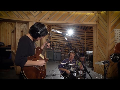 Big Thief - “Black Diamonds” (Live at The Bunker Studio)