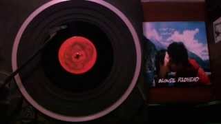 Blonde Redhead - &quot;10 Feet High&quot; b/w &quot;Valentine&quot;